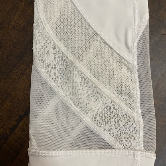 Lululemon wunder under white crop lace leggings - Picture 7 of 13